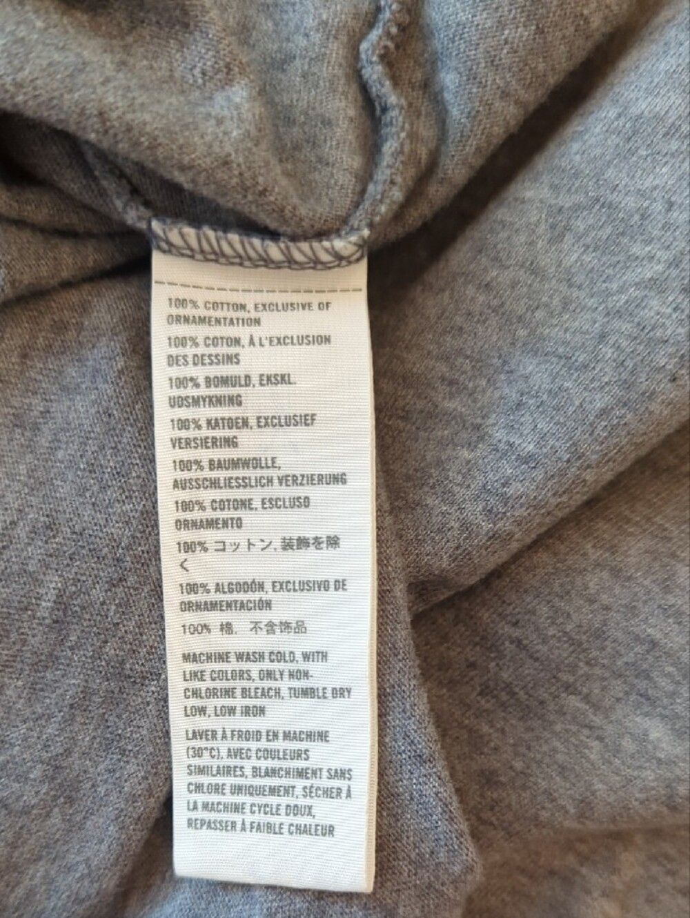 Hollister Heather Gray Graphic  Size Large - Picture 6 of 6